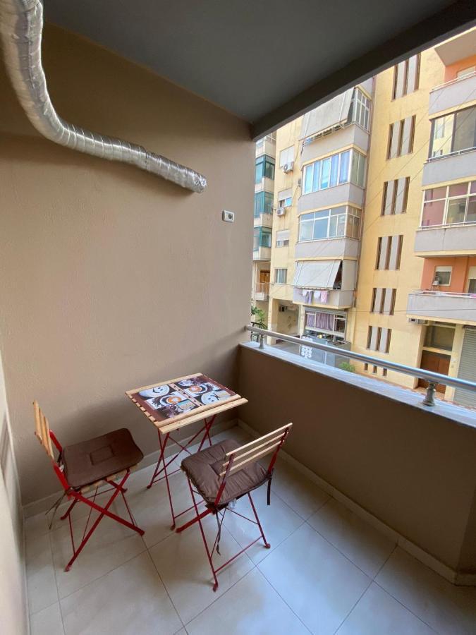 Chlo Apartment 1 Tirane Kültér fotó